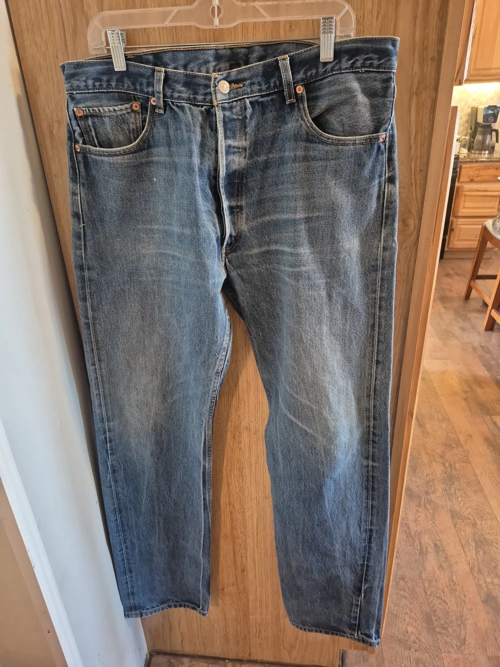 Levi's 501 Straight Jeans in light blue denim